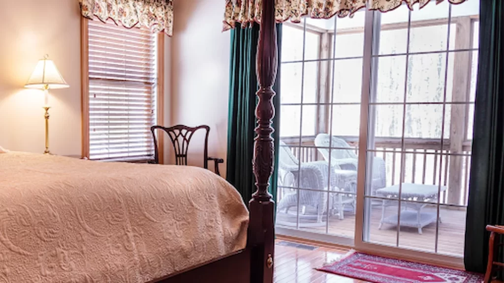 Sliding into Style—Glass Doors that Transform Your Space