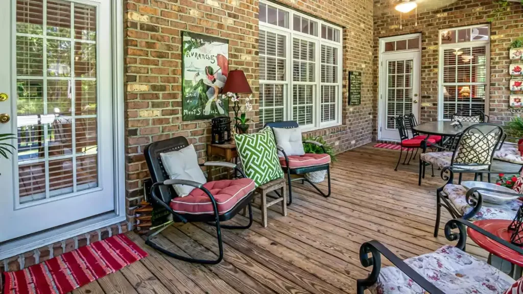 Front Porch Makeover—Welcoming Ideas That Boost Curb Appeal